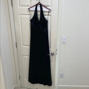 BCBGMaxAzria Black Sleeveless Halter Backless Gown
